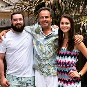 Meet your Posher, Carson